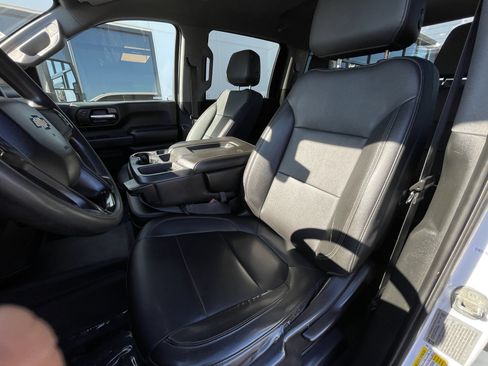 Used 2020 Chevrolet Silverado 2500 W/T w/ WT Convenience Package AWD/4WD image 11