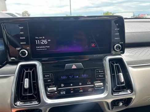 Used 2023 Kia Sorento SX Prestige AWD/4WD image 26