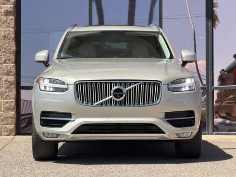 Used 2017 Volvo XC90 T6 Inscription w/ Vision Package image 26