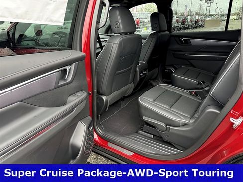 New 2025 Buick Enclave Sport Touring w/ Super Cruise Package image 24