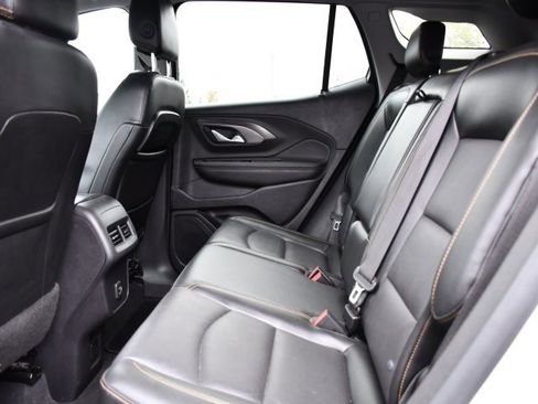 Used 2020 GMC Terrain SLT image 13