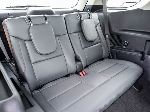 New 2026 Ford Explorer Active w/ Active Comfort Package image 11