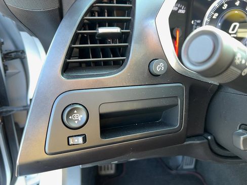 Used 2017 Chevrolet Corvette Stingray Coupe w/ 1LT image 16