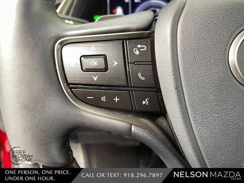 Used 2021 Lexus ES 300h w/ Premium Package image 23