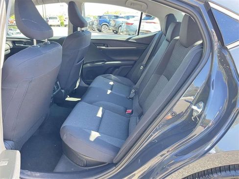 Used 2025 Toyota Camry LE image 23