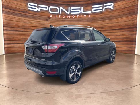 Used 2018 Ford Escape SEL image 6