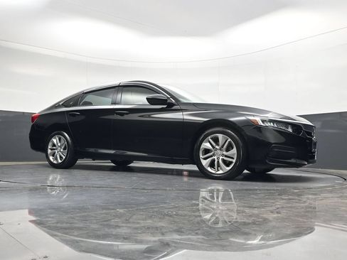 Used 2020 Honda Accord LX image 40