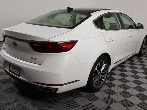 Used 2019 Kia Cadenza Technology FWD image 8