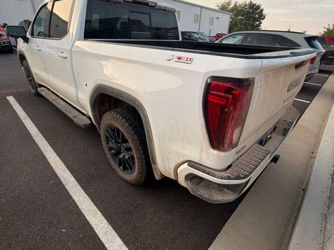 Used 2023 GMC Sierra 1500 Elevation w/ Elevation Premium Package AWD/4WD image 4