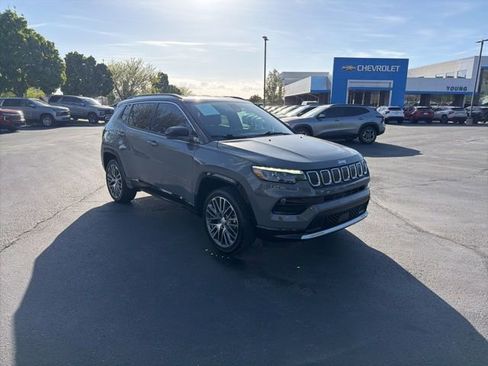 Used 2022 Jeep Compass Limited w/ Elite Group AWD/4WD image 1