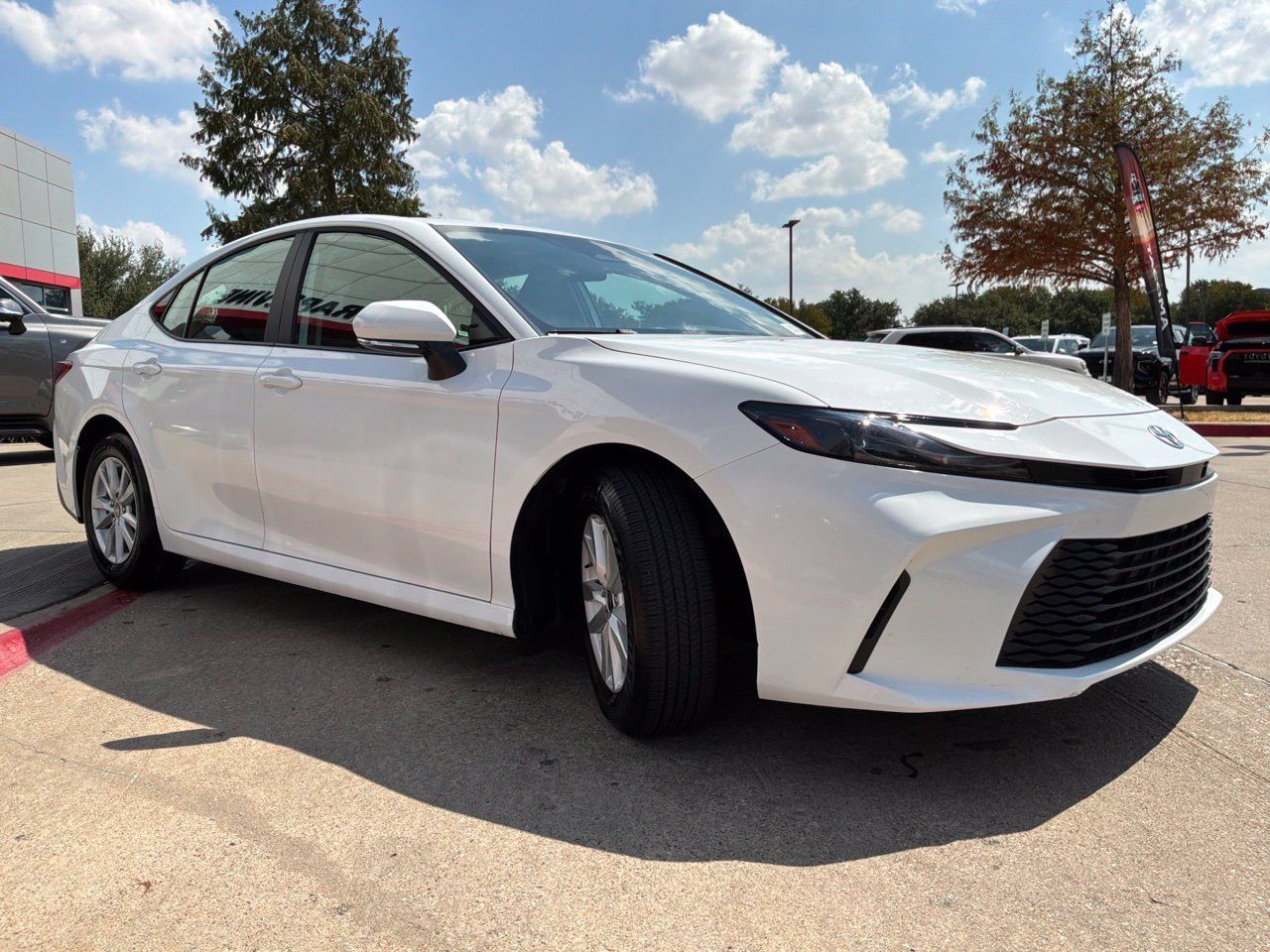 Used 2026 Toyota Camry LE FWD image 4