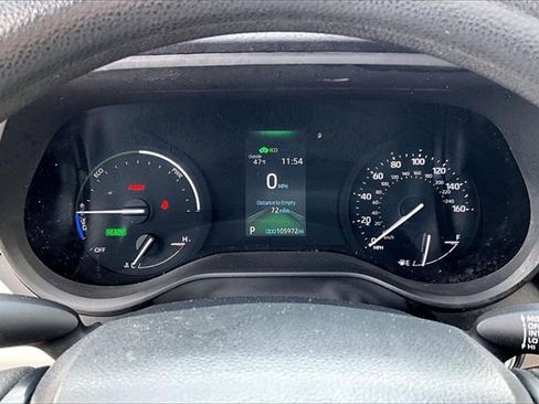 Used 2023 Toyota Sienna LE image 12