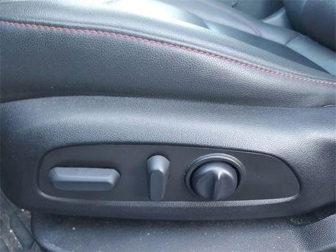 Used 2022 Chevrolet Blazer RS image 14