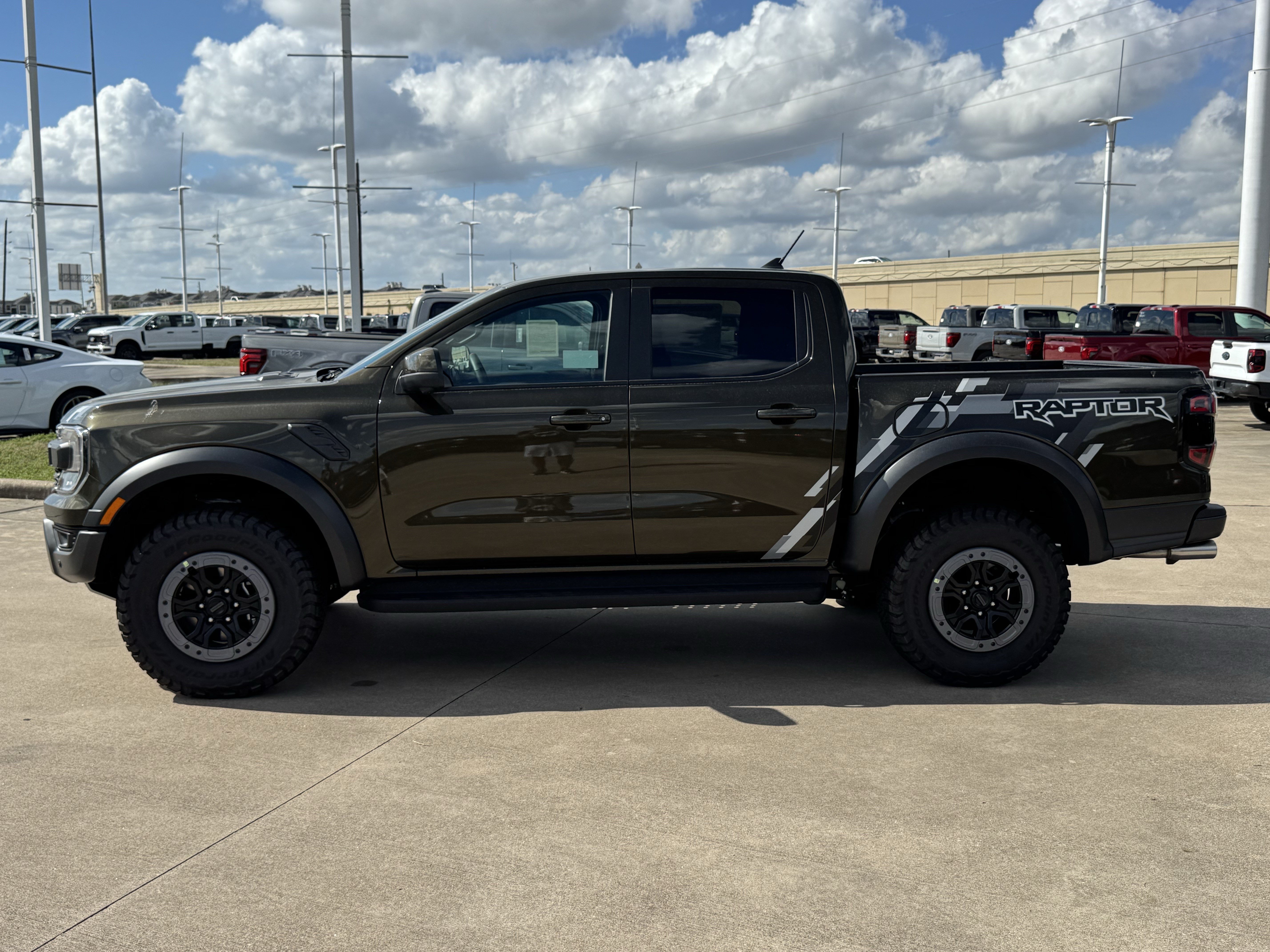 New 2026 Ford Ranger Raptor AWD/4WD image 3