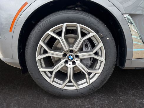 New 2026 BMW X7 xDrive40i image 29