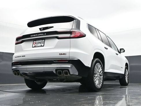 Used 2026 GMC Acadia Denali w/ Super Cruise Package AWD/4WD image 40