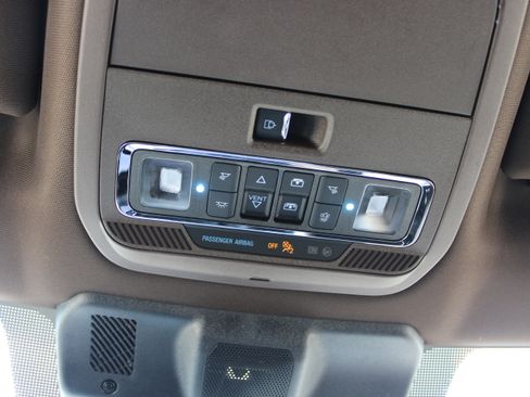 Used 2025 Ford F150 King Ranch w/ FX4 Off-Road Package AWD/4WD image 24