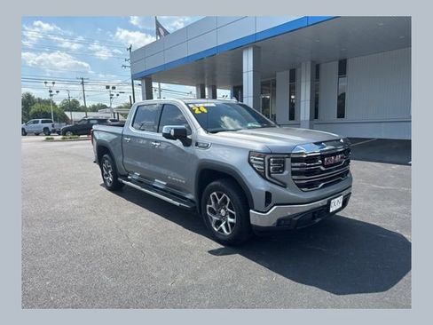 Used 2024 GMC Sierra 1500 SLT w/ SLT Premium Plus Package AWD/4WD image 1