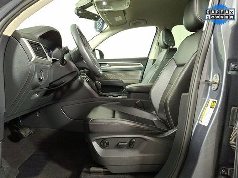Used 2022 Volkswagen Atlas SE image 17