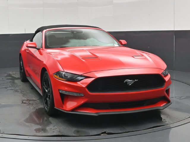 Used 2023 Ford Mustang Premium RWD image 31