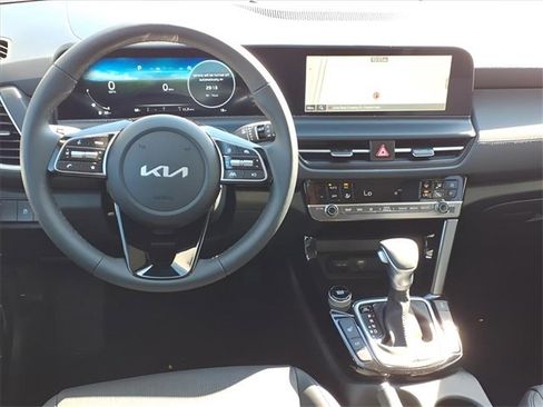 New 2026 Kia Seltos EX image 5