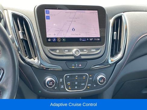 Certified 2022 Chevrolet Equinox RS w/ RS Leather Package AWD/4WD image 10
