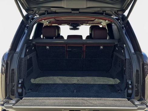 Certified 2023 Land Rover Range Rover Autobiography AWD/4WD image 12