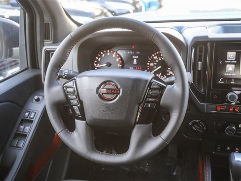 Used 2026 Nissan Frontier PRO-4X w/ Tow Package image 16