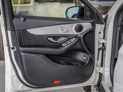 Used 2019 Mercedes-Benz GLC 300 image 43