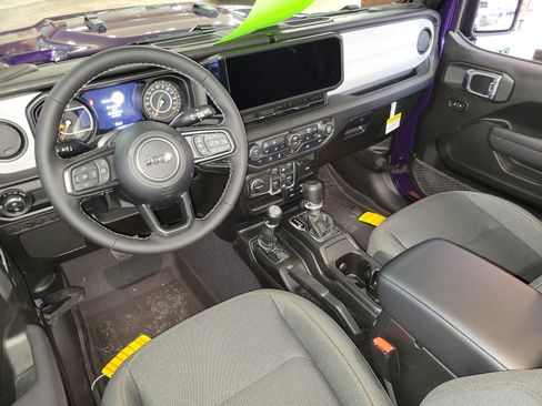 New 2026 Jeep Gladiator Sport image 17