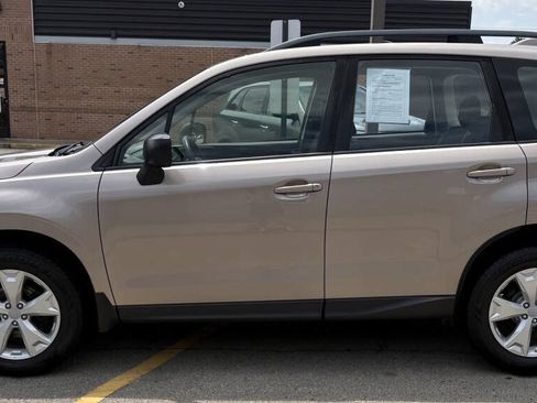 Used 2016 Subaru Forester 2.5i w/ Alloy Wheel Package AWD/4WD image 5