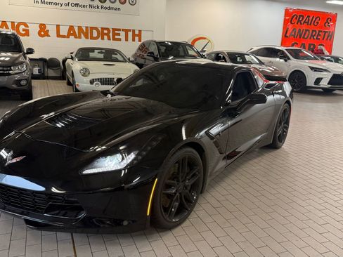 Used 2018 Chevrolet Corvette Stingray Coupe w/ Battery Protection Package RWD image 3