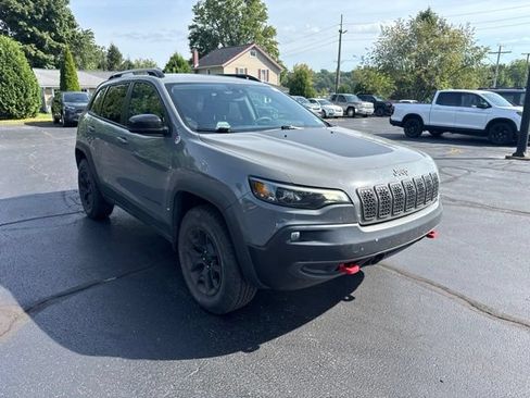 Used 2022 Jeep Cherokee Trailhawk w/ Sound & Nav Group AWD/4WD image 1