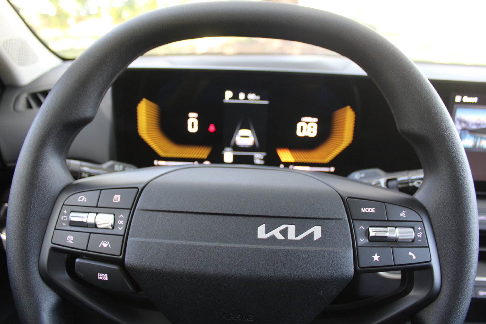 New 2026 Kia K4 FWD image 25