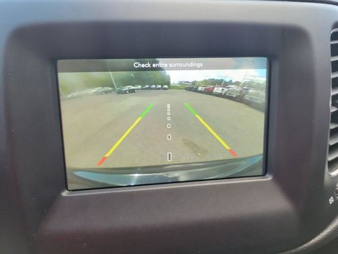 Used 2019 Jeep Compass Latitude image 14