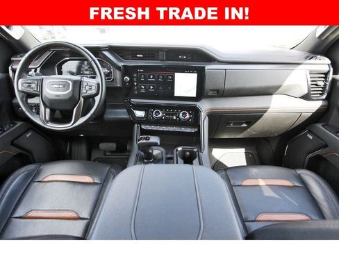 Used 2025 GMC Sierra 1500 AT4 image 7