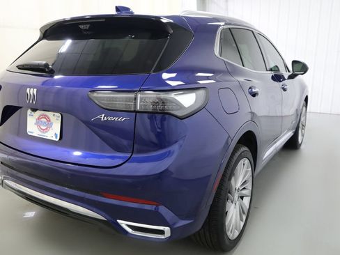 Used 2024 Buick Envision Avenir AWD/4WD image 18