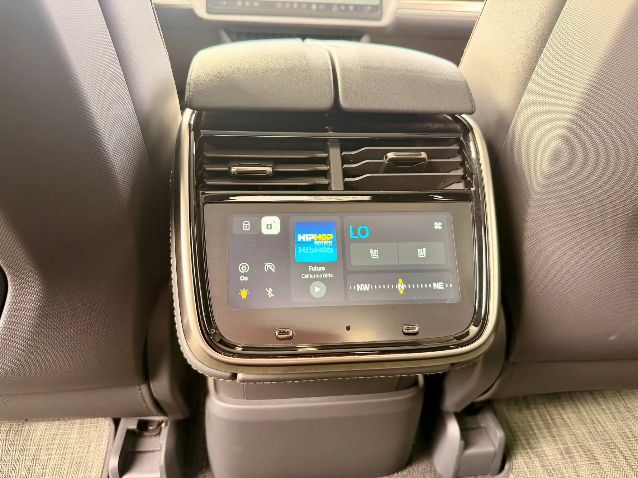 Used 2022 Rivian R1T Adventure AWD/4WD image 58