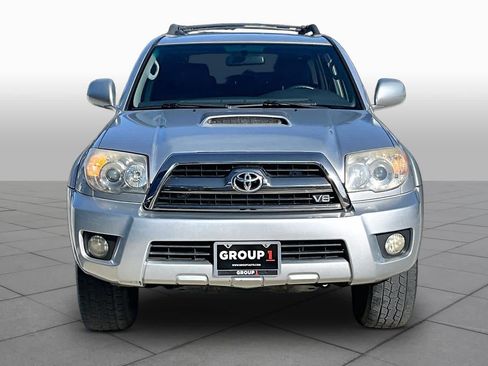 Used 2006 Toyota 4Runner SR5 RWD image 3