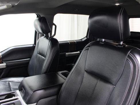 Used 2019 Ford F150 Lariat AWD/4WD image 4