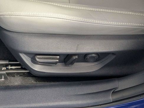 Certified 2025 Toyota Camry SE w/ Convenience Package FWD image 12