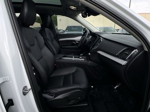 Used 2023 Volvo XC90 B5 Core w/ Protection Package Premier AWD/4WD image 41