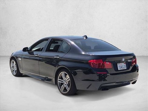 Used 2014 BMW 550i Sedan RWD image 7