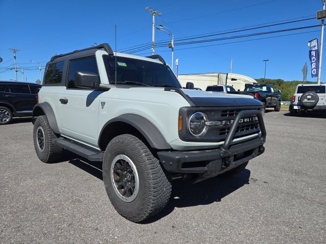 Used 2022 Ford Bronco 2-Door w/ Sasquatch Package AWD/4WD image 2