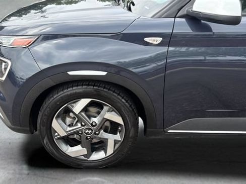 Used 2021 Hyundai Venue w/ Cargo Package FWD image 33