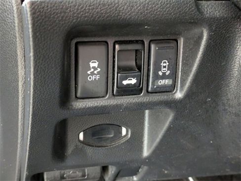 Used 2013 INFINITI G37 x image 16