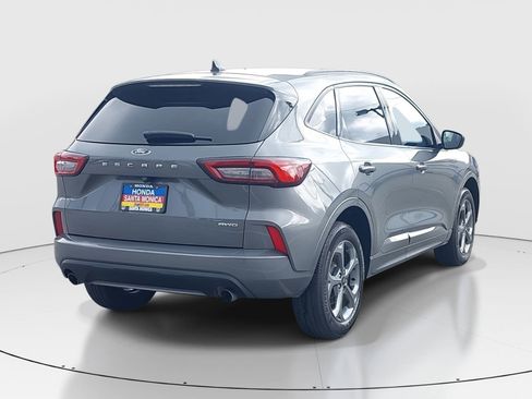 Used 2024 Ford Escape ST-Line image 5