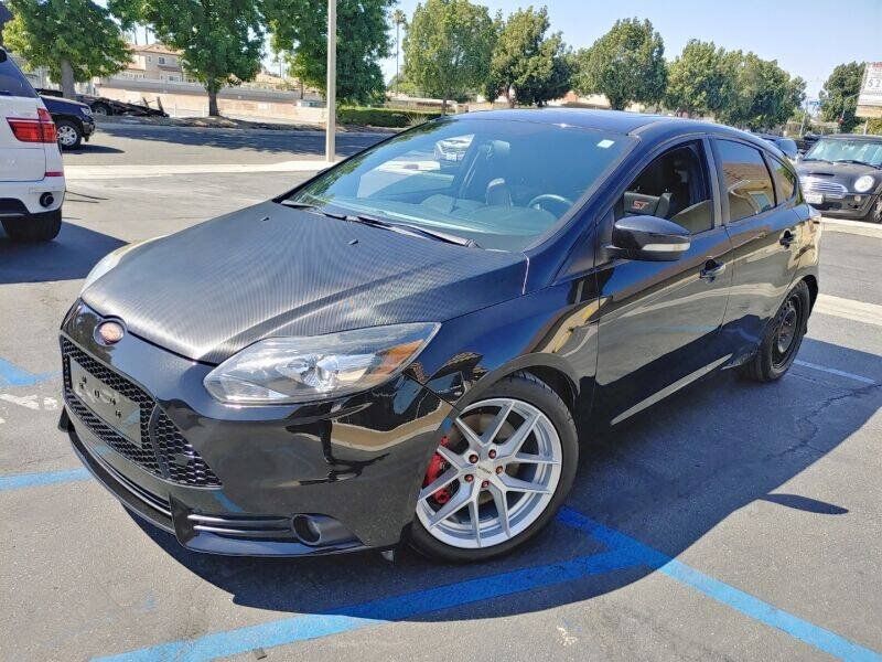 Used 2014 Ford Focus ST w/ Equipment Group 202A FWD image 5