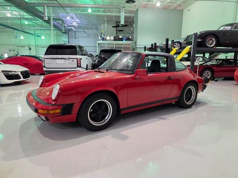 Used 1987 Porsche 911 Carrera image 10