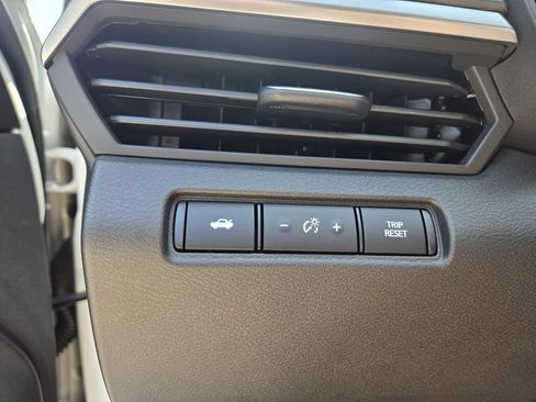 New 2026 Nissan Altima 2.5 SV FWD image 15